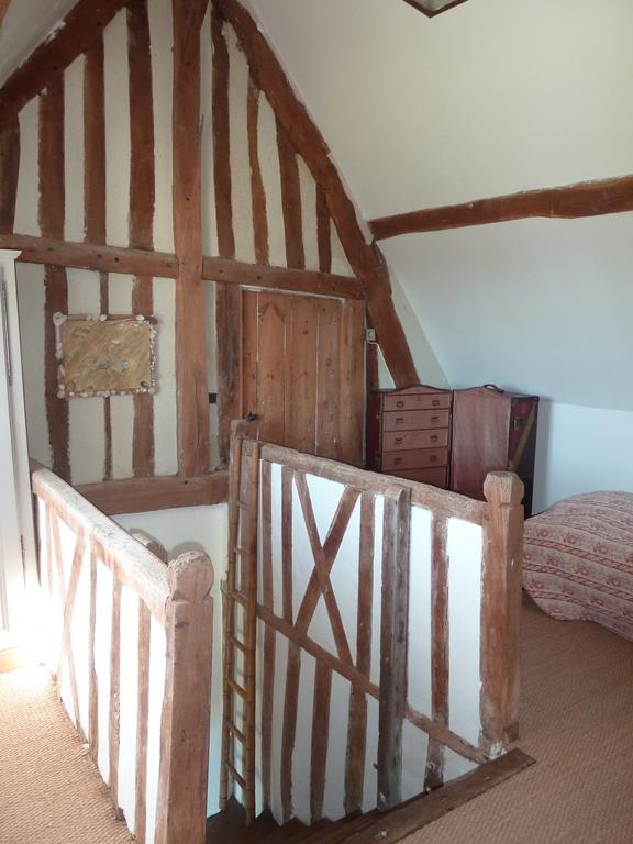 Chambre D'Hote Pres De Deauville Surville  Eksteriør bilde